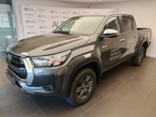 Toyota Hilux 2.8 D-4D Double Cab 4x4 A