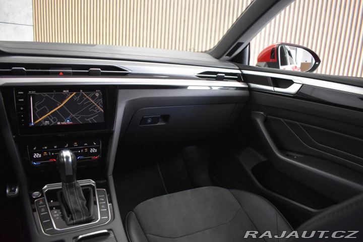 Škoda Superb 2.0 TDI DSG AMBITION BUSI 2015