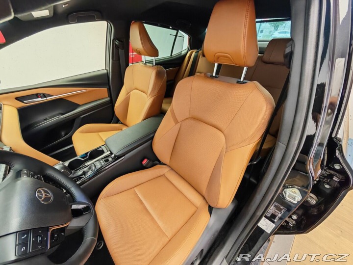 Toyota Camry 2.5 Hybrid Executive 2026