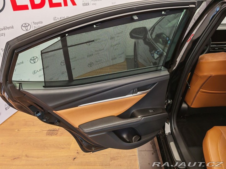 Toyota Camry 2.5 Hybrid Executive 2026