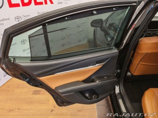 Toyota Camry 2.5 Hybrid Executive 2026