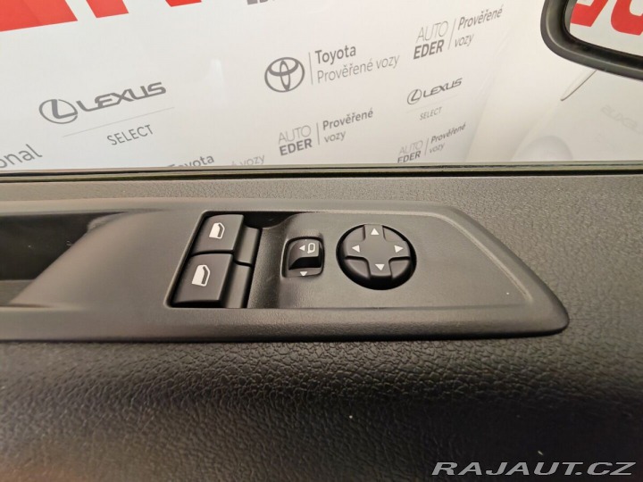 Toyota ProAce Verso 2.0L Diesel 9S Business L 1800