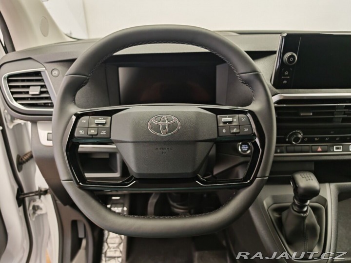 Toyota ProAce Verso 2.0L Diesel 9S Business L 1800