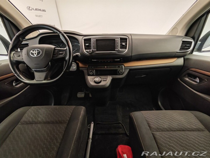 Toyota ProAce Verso Family 2.0 D 8AT L2 Comfo 2021