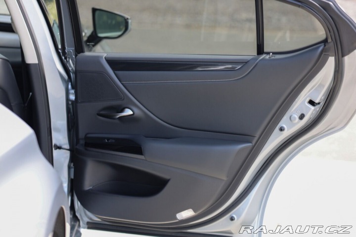 Lexus Ostatní modely ES 300h 300H 2,5 HEV BUSINESS EDI 2026