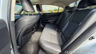 Lexus Ostatní modely ES 300h 300H 2,5 HEV BUSINESS EDI 2026
