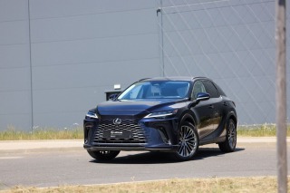 Lexus  RX 450h plus 450H 2,5 PHEV LUXURY