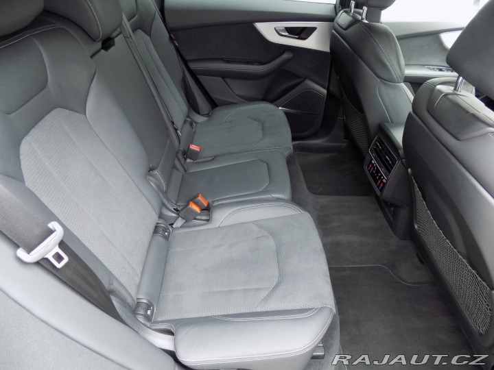 Audi Q8 50TDI/S-Line/Full-Led/4x4 2024
