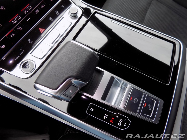 Audi Q8 50TDI/S-Line/Full-Led/4x4 2024