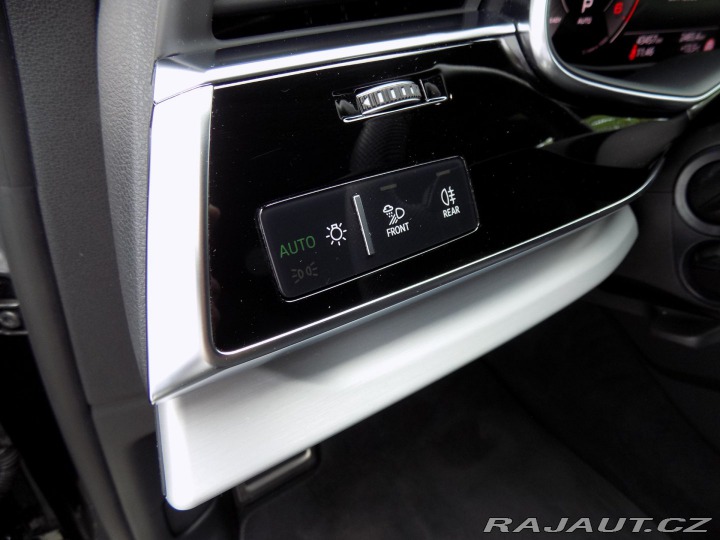 Audi Q8 50TDI/S-Line/Full-Led/4x4 2024