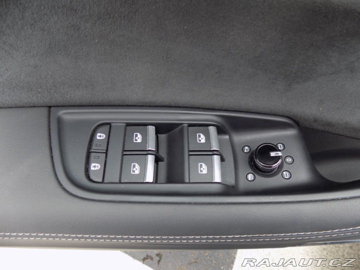Audi Q8 50TDI/S-Line/Full-Led/4x4 2024