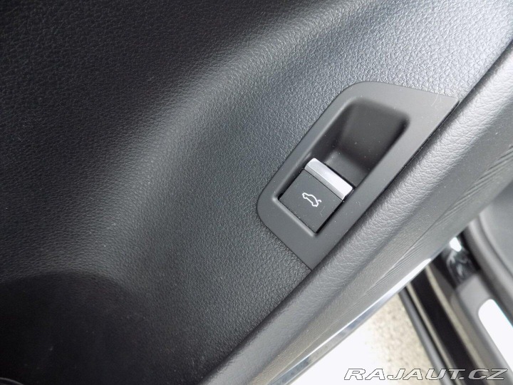 Audi Q8 50TDI/S-Line/Full-Led/4x4 2024