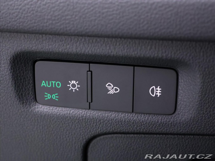 Škoda Octavia 2,0 TSI DSG RS DPH 1.maj 2026