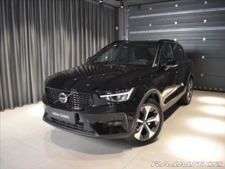 Volvo XC40 2,0 B4 Ultra Panorama,BLI 2025