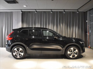 Volvo XC40 2,0 B4 Ultra Panorama,BLI 2025