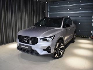 Volvo XC40 2,0 B4 Ultra Panorama,BLI