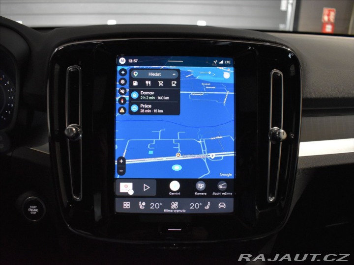 Volvo XC40 2,0 B4 Ultra Panorama,BLI 2025