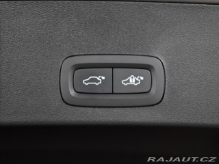 Volvo XC40 2,0 B4 Ultra Panorama,BLI 2025
