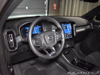 Volvo XC40 2,0 B4 Ultra Panorama,BLI 2025