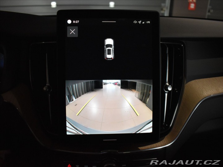 Volvo XC60 2,0 B5 AWD PLUS BLIS,Bezk 2025