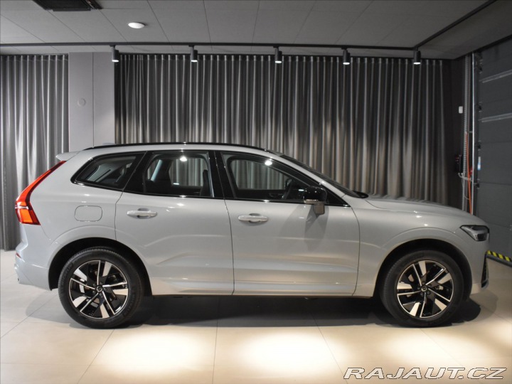 Volvo XC60 2,0 B5 AWD PLUS BLIS,Bezk 2025