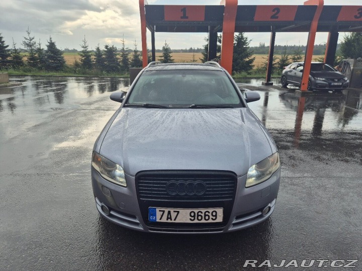 Audi A4 2,0   b7 1800