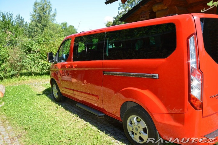Ford Tourneo Custom 2,0   92kW,8 míst, 1. maj 2015