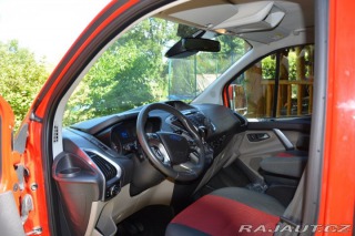 Ford Tourneo Custom 2,0   92kW,8 míst, 1. maj 2015