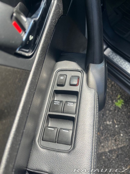 Honda CR-V 2,2   i-CTDi 4x4 • 2011 • 2011