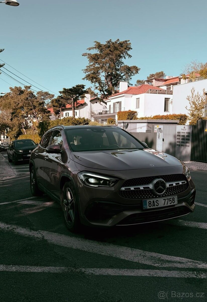Mercedes-Benz GLA 2,0   200 d 4MATIC AMG Li