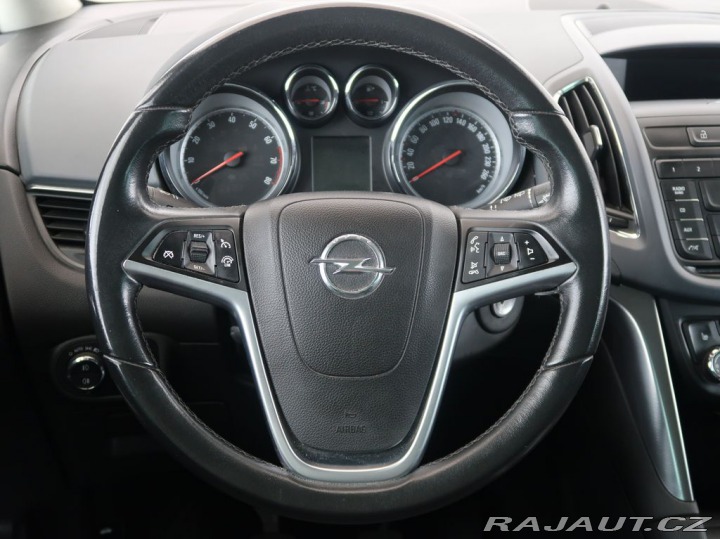 Opel Zafira 1.4Turbo,103kW,CZ,1Maj,7m 2012