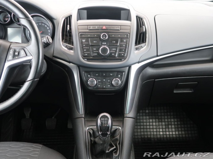 Opel Zafira 1.4Turbo,103kW,CZ,1Maj,7m 2012
