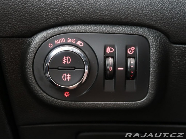 Opel Zafira 1.4Turbo,103kW,CZ,1Maj,7m 2012