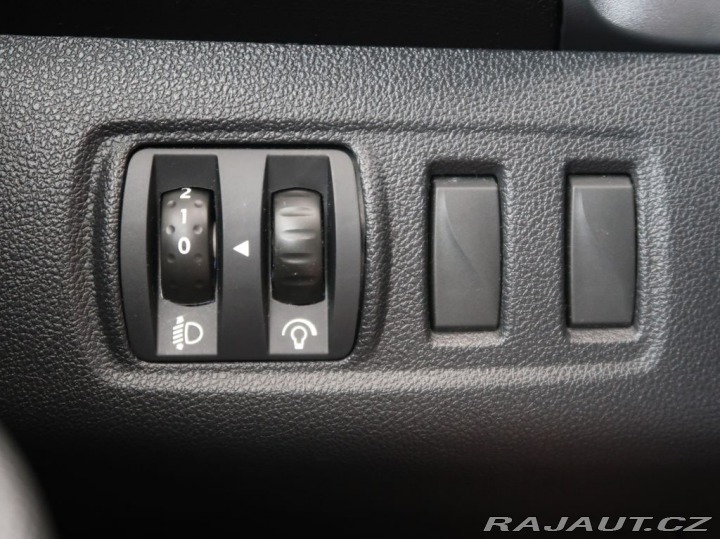Renault Clio 1.2,54KW,16V,CZ,Navigace 2017