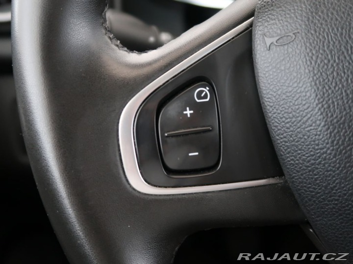 Renault Clio 1.2,54KW,16V,CZ,Navigace 2017