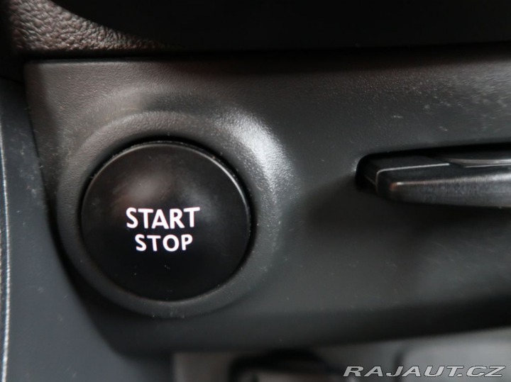Renault Clio 1.2,54KW,16V,CZ,Navigace 2017