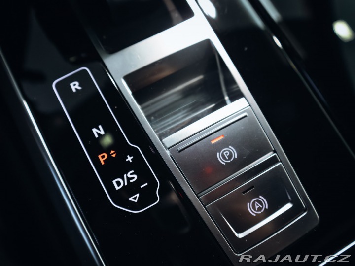 Audi Q8 50TDI S-line Quattro 210 2018