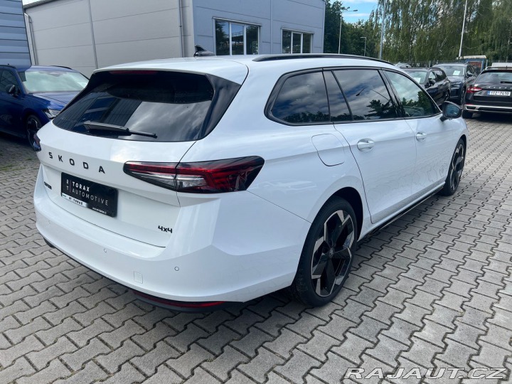Škoda Superb Sportline  2,0TDI 142kW D 2025