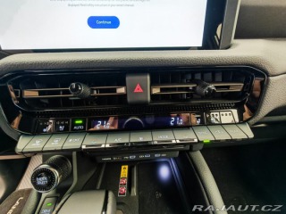 Toyota Land Cruiser 2.8 D-4D 204 k Executive 2025