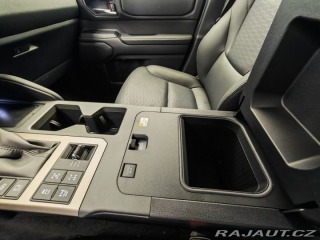 Toyota Land Cruiser 2.8 D-4D 204 k Executive 2025