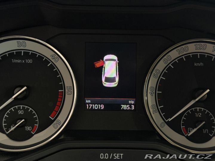 Škoda Superb kombi 2.0TDI 140kW 4x4 L& 2018