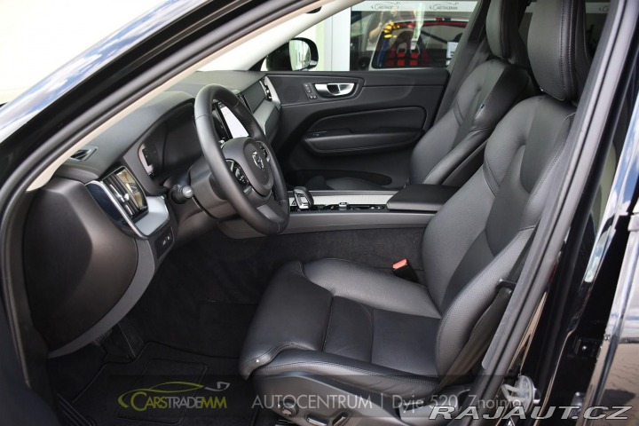 Volvo XC60 2.0T8 R-Desing RECHARGE 2023