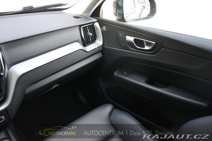 Volvo XC60 2.0T8 R-Desing RECHARGE 2023