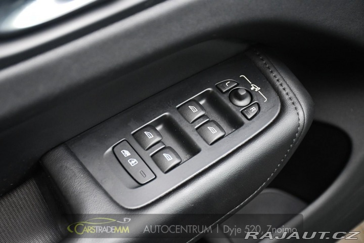 Volvo XC60 2.0T8 R-Desing RECHARGE 2023