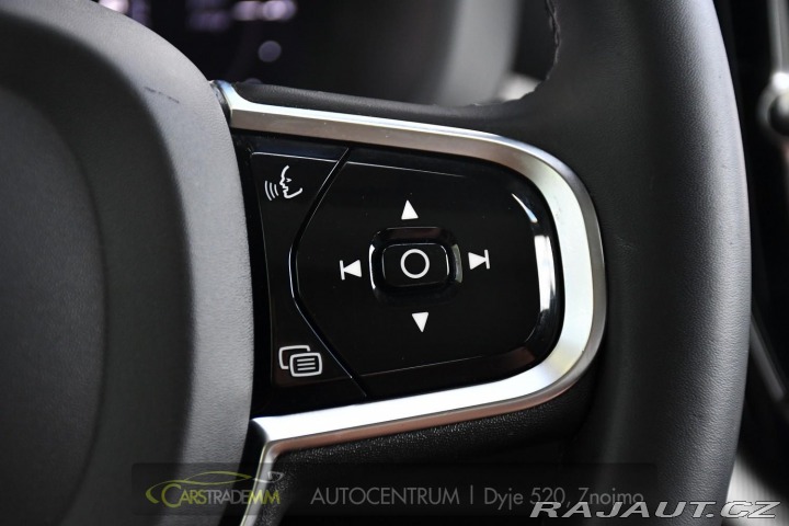 Volvo XC60 2.0T8 R-Desing RECHARGE 2023