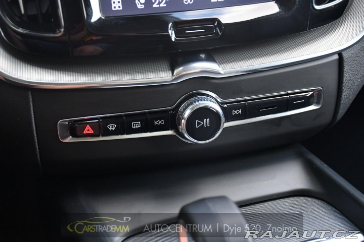 Volvo XC60 2.0T8 R-Desing RECHARGE 2023