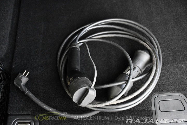 Volvo XC60 2.0T8 R-Desing RECHARGE 2023