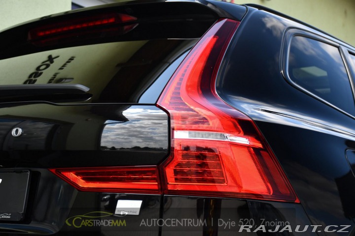 Volvo XC60 2.0T8 R-Desing RECHARGE 2023