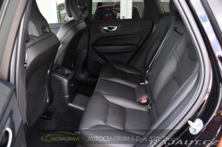 Volvo XC60 2.0T8 R-Desing RECHARGE 2023