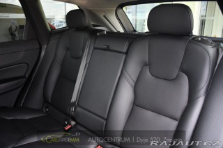 Volvo XC60 2.0T8 R-Desing RECHARGE 2023